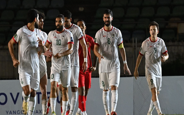 المنتخب السوري يحجز مقعده في كأس آسيا 2027 بعد فوز ثلاثي على ميانمار