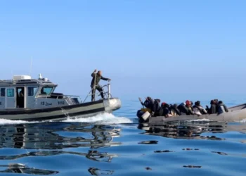 غرق مركب مهاجرين قبالة ليبيا يخلف 42 ضحية.. الناجون يروون ستة أيام من العذاب في عرض البحر