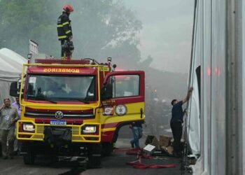 حريق مفاجئ يعطل مفاوضات مؤتمر المناخ  في البرازيل
