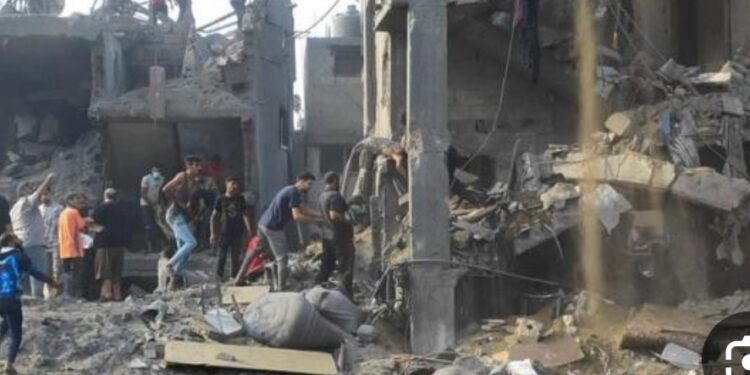 غزة تحت القصف مجددًا ونتنياهو يربط فتح رفح بجثث الأسرى