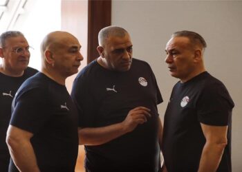 منتخب مصر يطلب الوقوف دقيقة حداد على محمد صبري قبل مواجهة أوزبكستان