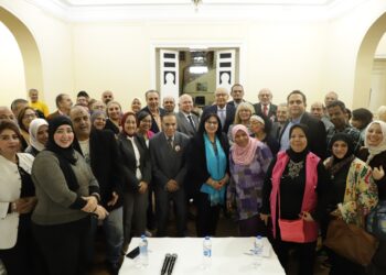 الصداقة الروسية تحتفل بمئوية الدبلوماسية الشعبية