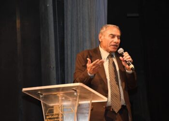 الإعلامي حسن هويدي : الأديان السماوية كلها كرمت المرأة
