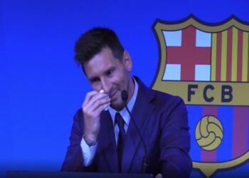 ميسي يعود إلى كامب نو ويسترجع ذكرياته مع برشلونة: «أفتقد هذا المكان بشدة»