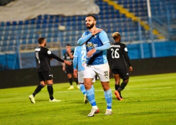 مروان حمدي يقود هجوم بيراميدز أمام الاتحاد السكندري في الجولة 13 من الدوري