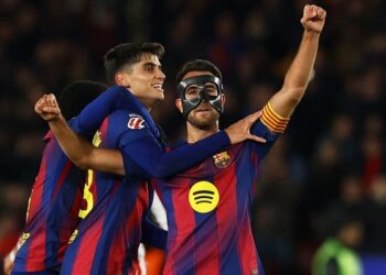 برشلونة يجدد عقد إريك جارسيا حتى 2031 بعد تألقه تحت قيادة فليك