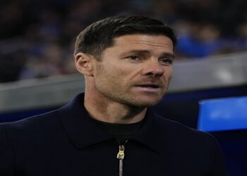 تشابي ألونسو يعلن تشكيل ريال مدريد لمواجهة إشبيلية بالدوري الإسباني