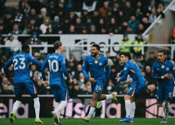 تشيلسي يعود من التأخر ويتعادل مع نيوكاسل 2-2 في الدوري الإنجليزي