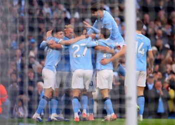 مانشستر سيتي يتصدر مؤقتًا بفوز ساحق على وست هام 3-0