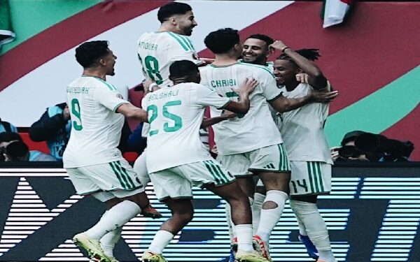 الجزائر تبدأ مشوارها في أمم إفريقيا بالفوز على السودان بثلاثية نظيفة