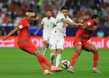 المغرب يتعادل سلبيًا مع عمان ويحافظ على صدارة مجموعته بكأس العرب 2025