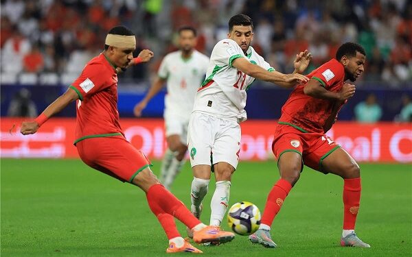 المغرب يتعادل سلبيًا مع عمان ويحافظ على صدارة مجموعته بكأس العرب 2025