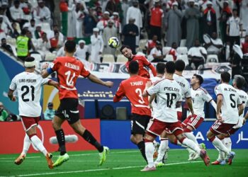 مصر تكرر نتيجة التعادل أمام الإمارات وتؤجل الحسم لمواجهة الأردن في كأس العرب