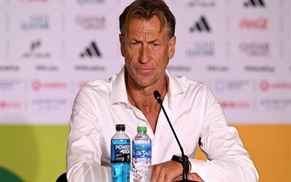 رينارد: نسعى لإنهاء كأس العرب بالمركز الثالث رغم خيبة نصف النهائي