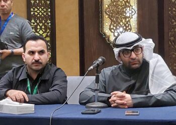في سابع ندوات مهرجان المسرح العربي ... مخرج العرض الكويتى «من زاوية أخرى» : والدي شكل جزء من شخصيتي الفنية