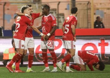 الأهلي يتجاوز وادي دجلة بثلاثية في الدوري المصري