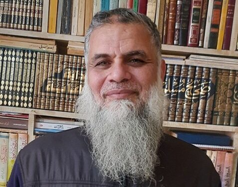 د. أحمد زكريا.. كاتب وباحث