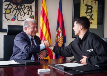 برشلونة يعلن رسميًا التعاقد مع جواو كانسيلو معارًا من الهلال