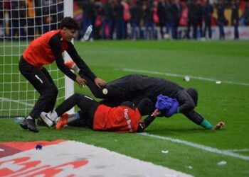 الاتحاد الإفريقي يحسم جدل مناشف حراس المرمى بعد نهائي أمم إفريقيا بين السنغال والمغرب