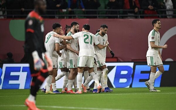 التشكيل الرسمي لمواجهة الجزائر ونيجيريا في ربع نهائي أمم إفريقيا 2025