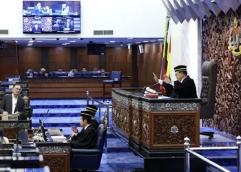  ماليزيا تنفي مزاعم تسليم أراضٍ لإندونيسيا