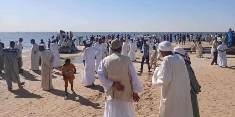 مآسي النيل تتكرر: غرق قارب في ولاية النيل الأبيض وفقدان 12 شخصًا وسط عمليات بحث واسعة