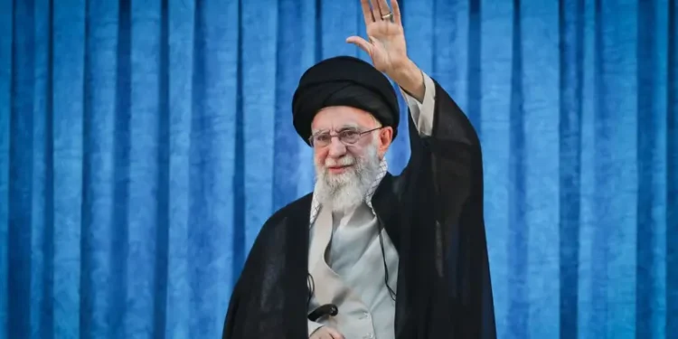 هل قتل علي خامنئي في قصف ايران ؟ تضارب الروايات بين تل أبيب وطهران