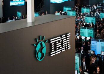هل سيقود الذكاء الاصطناعي إلى تفكيك صناعة البرمجيات التقليدية؟