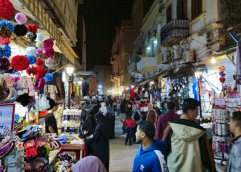 ضرائب على الواردات أم صدمة جديدة للاقتصاد؟.. أزمة قرار المصرف المركزي الليبى  وتداعياته على الدينار والأسواق الليبية