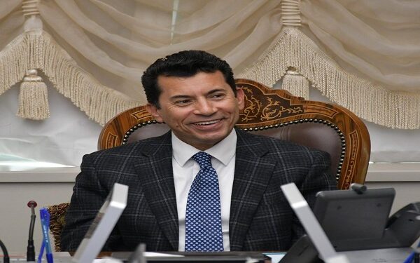 أشرف صبحي يختتم مشواره في الوزارة برسالة وداع مؤثرة ويوجّه دعمه الكامل لجوهر نبيل