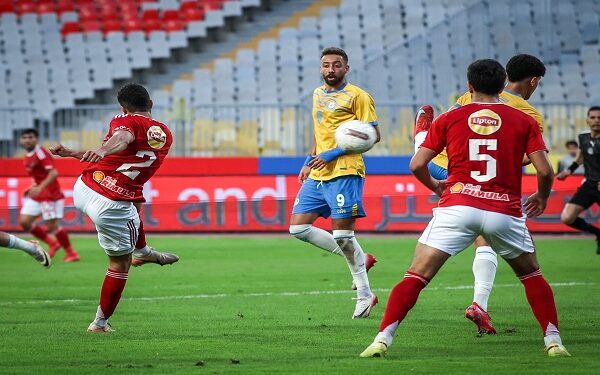 الأهلي يهزم الإسماعيلي بثنائية نظيفة ويصعد للمركز الثالث في الدوري