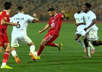 الأهلي يتعثر أمام البنك الأهلي بالتعادل 1-1 في الدوري المصري