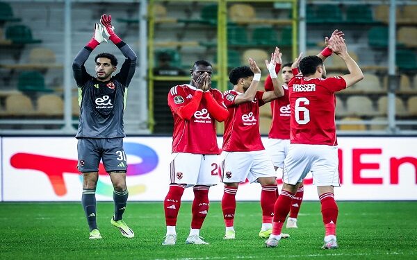 قائمة الأهلي لمواجهة الإسماعيلي في الدوري.. غيابات مؤثرة وحضور 21 لاعبًا