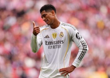 تقارير صحفية: غياب بيلينجهام يمنح ريال مدريد توازنًا أكبر أمام فالنسيا