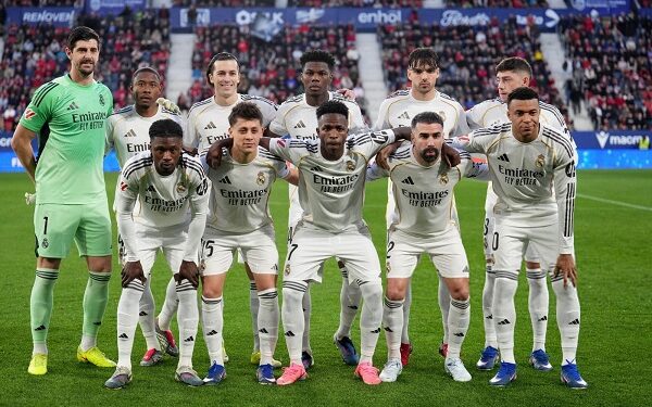 أربيلوا يعلن قائمة ريال مدريد لمواجهة بنفيكا.. وغياب مبابي وهاوسن للإصابة