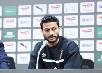 محمد الشناوي: الأهلي يسعى للفوز على الجيش الملكي وحضور الجماهير يشعل الحماس