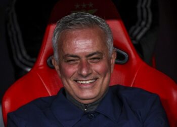 مورينيو: ريال مدريد «ملك جريح» ومواجهتنا لن تشبه لقاء الدوري