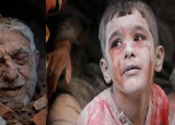 كيف تقنع طفل سورى - يمين الصورة- الا يشمت فى قتل خامنئى