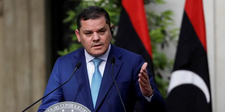رئيس حكومة الوحدة يعلن نهاية الجماعة سياسيًا ويتهم قياداتها بمحاولة استغلال مرضه للانقلاب على السلطة