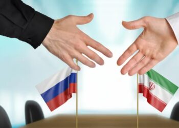 تصاعد التعاون العسكري والاستخباراتي بين موسكو وطهران يثير قلق واشنطن