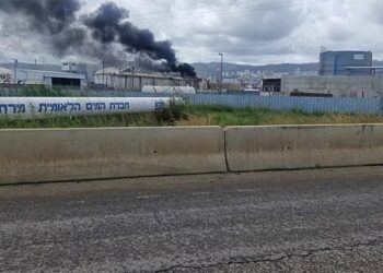 حريق بمصفاة حيفا وإصابات بصفوف الجيش جنوب لبنان