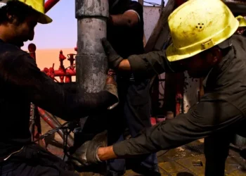 بعد اشتباكات دامية.. استئناف تشغيل مستودع الزاوية النفطي في ليبيا