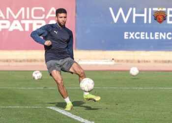 وكيل قندوسي يحسم الجدل: لا مفاوضات مع الزمالك والعودة للدوري المصري مطروحة