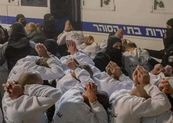أسرى فلسطينيون في سجون الاحتلال
