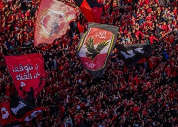 الأهلي يحتج رسميًا على تأجيل استئنافه لدى كاف ويطالب بحضور جماهيري أمام الترجي