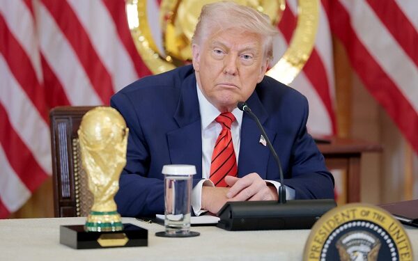 ترمب يقلل من أهمية مشاركة إيران في مونديال 2026