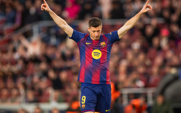 برشلونة يعلن إصابة ليفاندوفسكي وغيابه عن مواجهة أتليتكو في الكأس