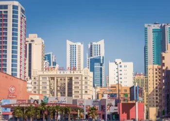 مؤشرات الحرب فى الخليج ..  موديز تُخفض تصنيفها لإقتصاد البحرين 