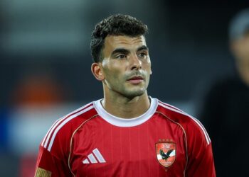والد زيزو يحسم الجدل: لا عروض ولا صفقة تبادلية.. ومستقبل اللاعب مستقر مع الأهلي