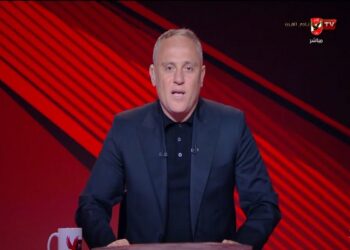 إيقاف أسامة حسني شهرًا وتغريم قناة الأهلي بقرار من الأعلى للإعلام